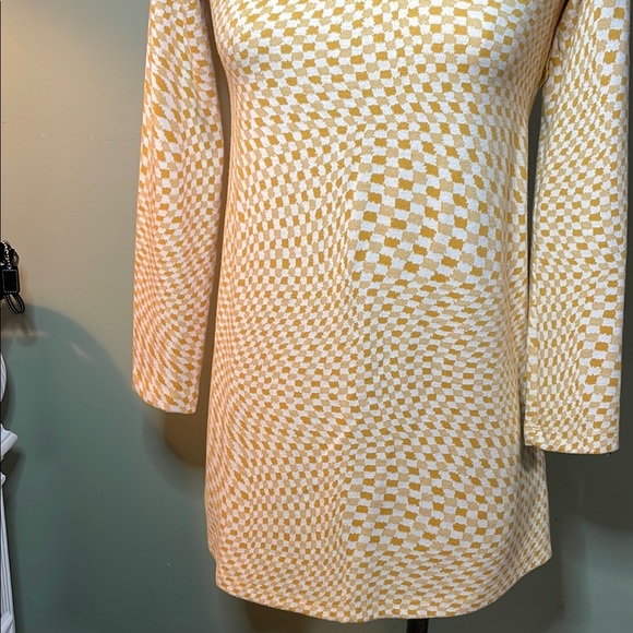 ZARA Elegant wellow and White Checkered Dress - Picture 4 of 4